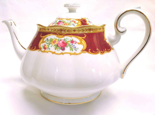 Royal Albert 'Lady Hamilton' Large Bone China Teapot | 6–8 Cup | Made in England | Mint Condition