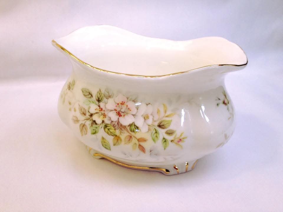 Royal Albert | Haworth | Three-Piece Serving Grouping | Bone China | England, 1982–