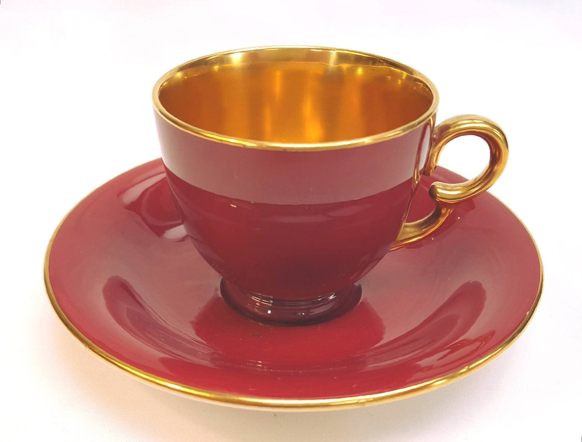 Crown Devon | Fielding's | Lynton Shape | Art Deco Burgundy & Gold Coffee Service | 15 Pieces | Rd Applied For | Pattern 3184 | Circa Late 1920s–1930s | England | Excellent Unused Condition