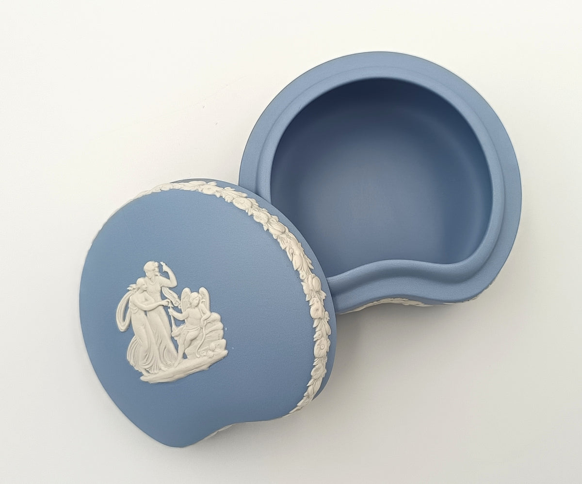 Wedgwood | Light Blue Jasperware | Kidney-Shaped Trinket Box | Mid-20th Century