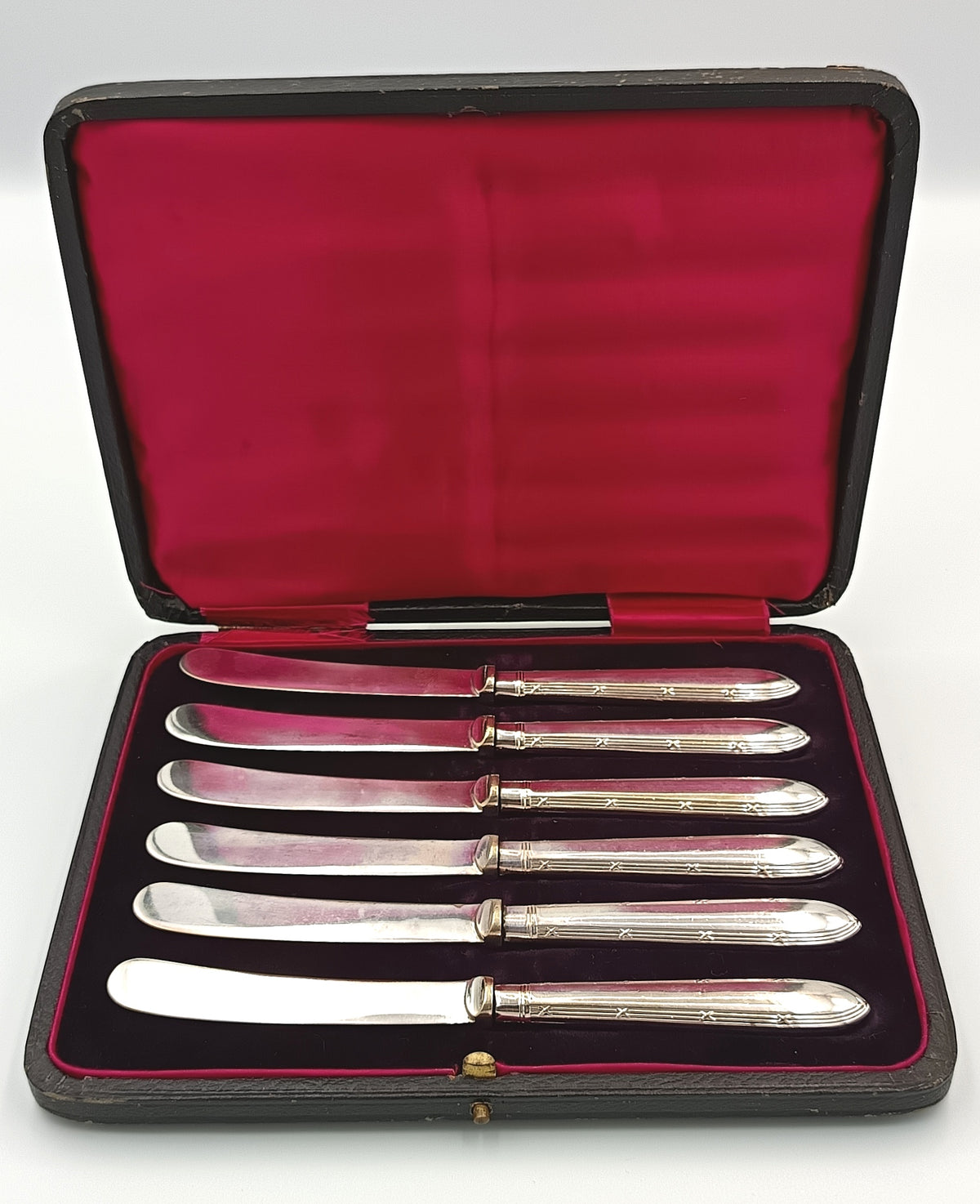 Victorian | Silver-Plated Butter Spreaders | Set of Six | Original Presentation Case | England | c.1880–1910