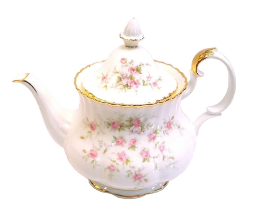 Royal Albert | Victoriana Rose | Large Six-to-Eight Cup Teapot | Pattern Copyright 1966