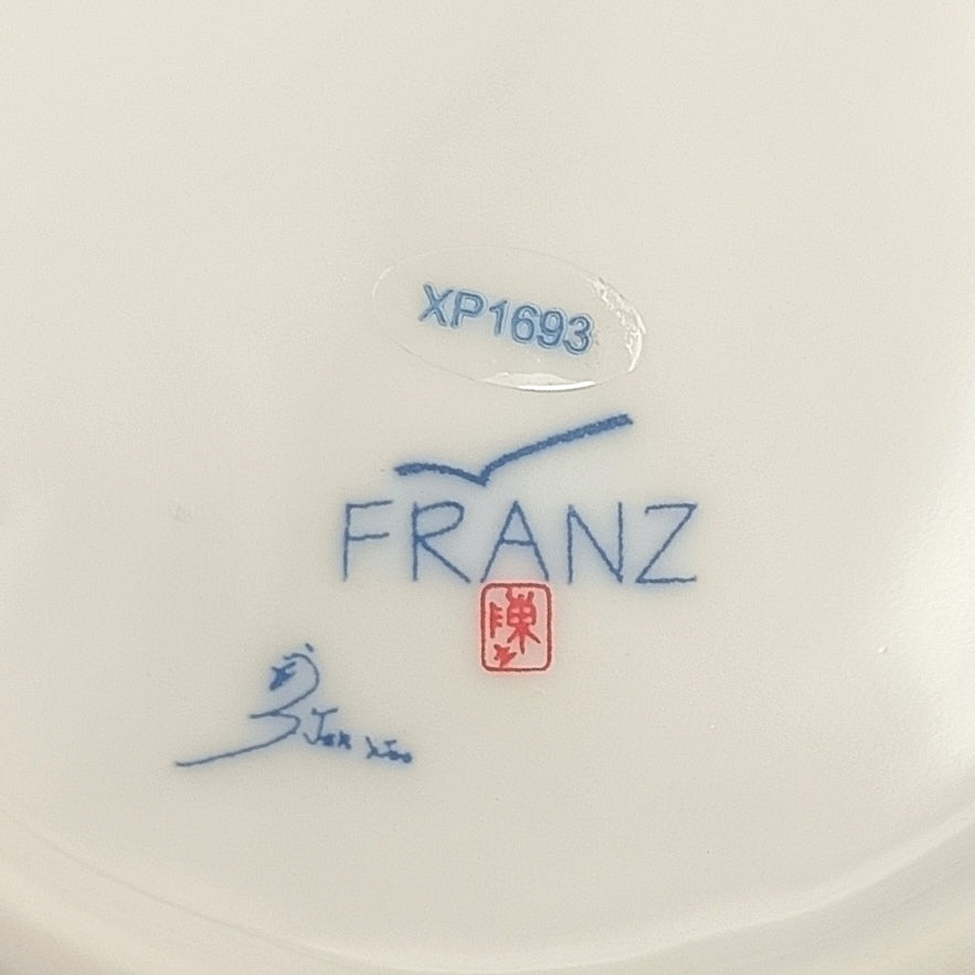 Franz Collection | Papillon Butterfly | Teacup, Saucer and Spoon | Porcelain | XP1693 | Designed by Jen Woo