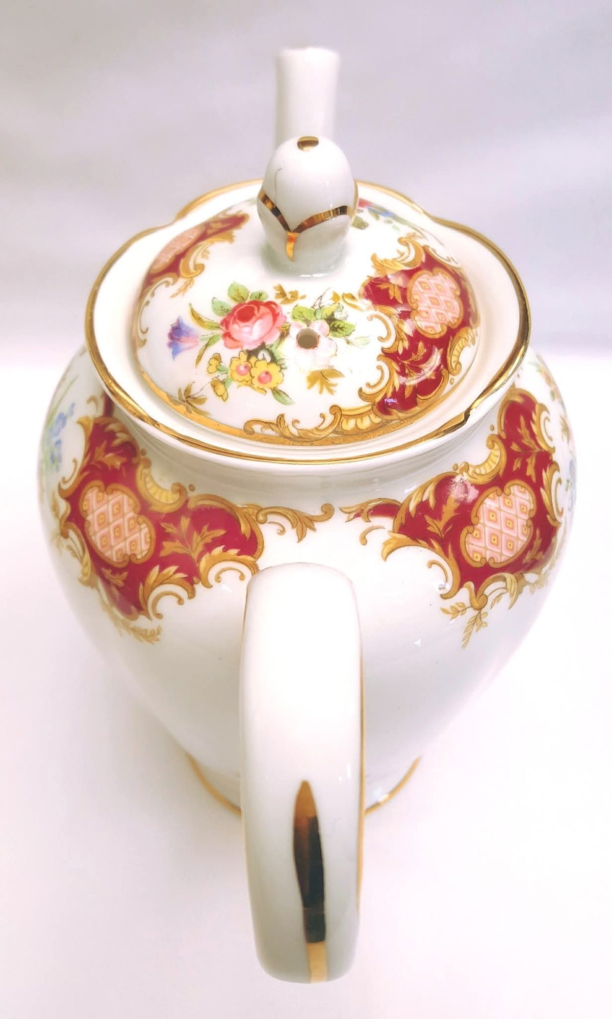 Tuscan Fine Bone China | Windsor | Coffee Set | Crimson & Gold Rococo | Circa late 1940s–1950s