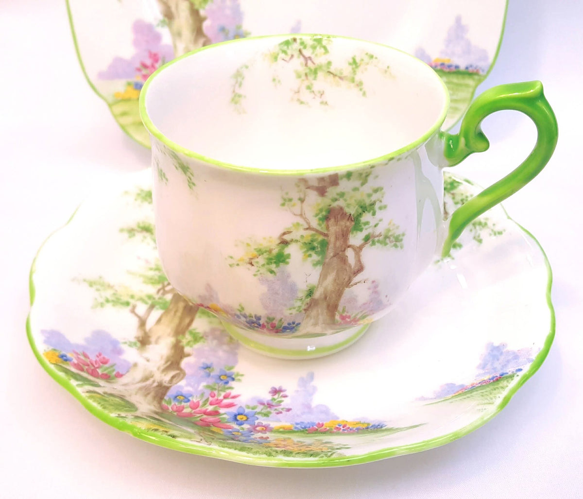 Royal Albert | 'Greenwood Tree' | Six-Piece Tea Setting for Four | Scalloped Green-Trimmed Bone China | Circa 1940s | Near-Unused Condition