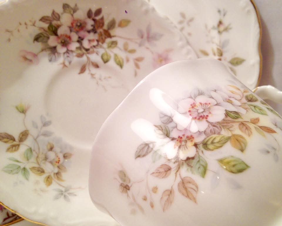 Royal Albert 'Haworth' Bone China Trios — Wild Rose Spray on White, England, © 1982 — Set of Five