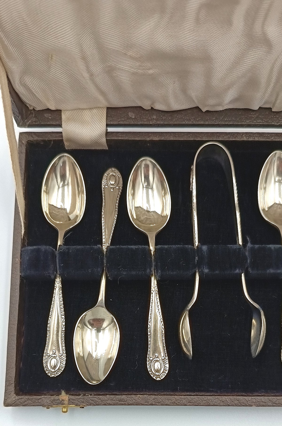 EPNS | Teaspoon Set with Sugar Tongs | Seven Pieces | Original Presentation Case | Made in England | Mid-20th Century