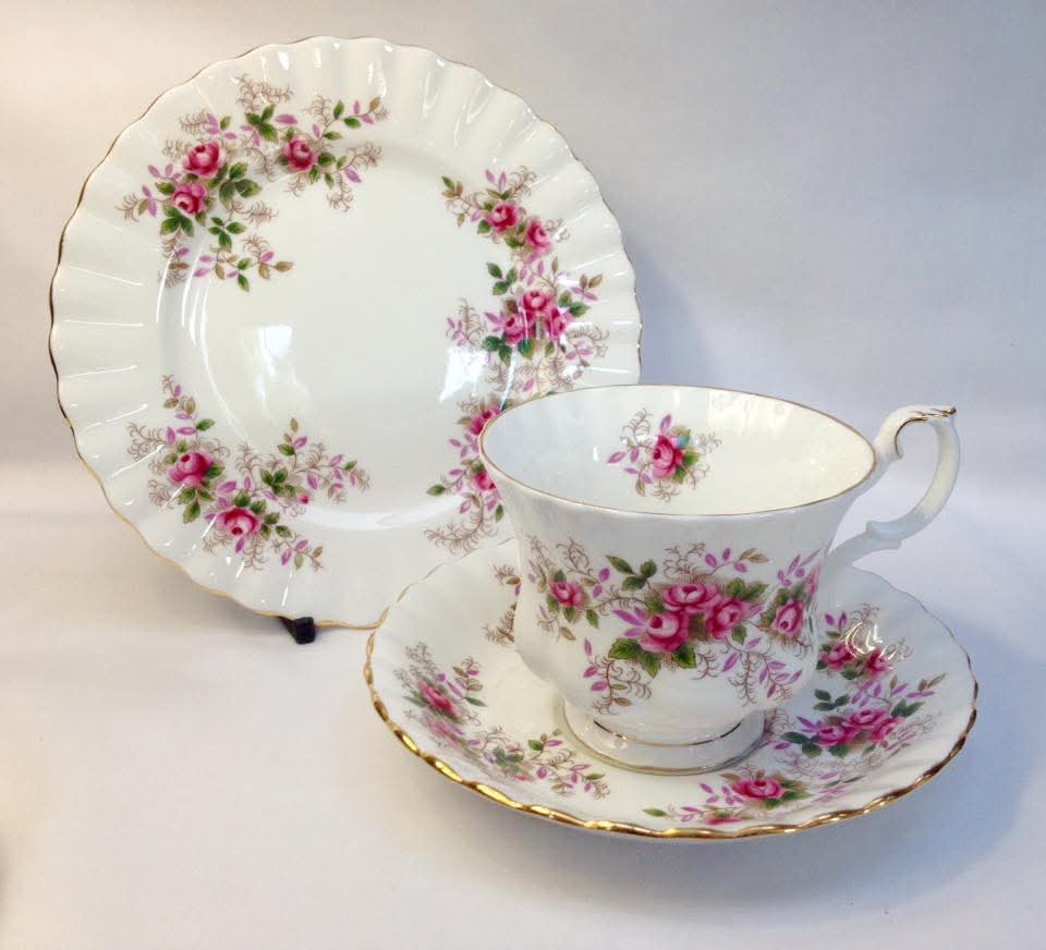 Royal Albert 'Lavender Rose' Bone China Trios — Pink Roses & Gilt Lace Scrollwork on White, England, c.1950s–1970s — Set of Three