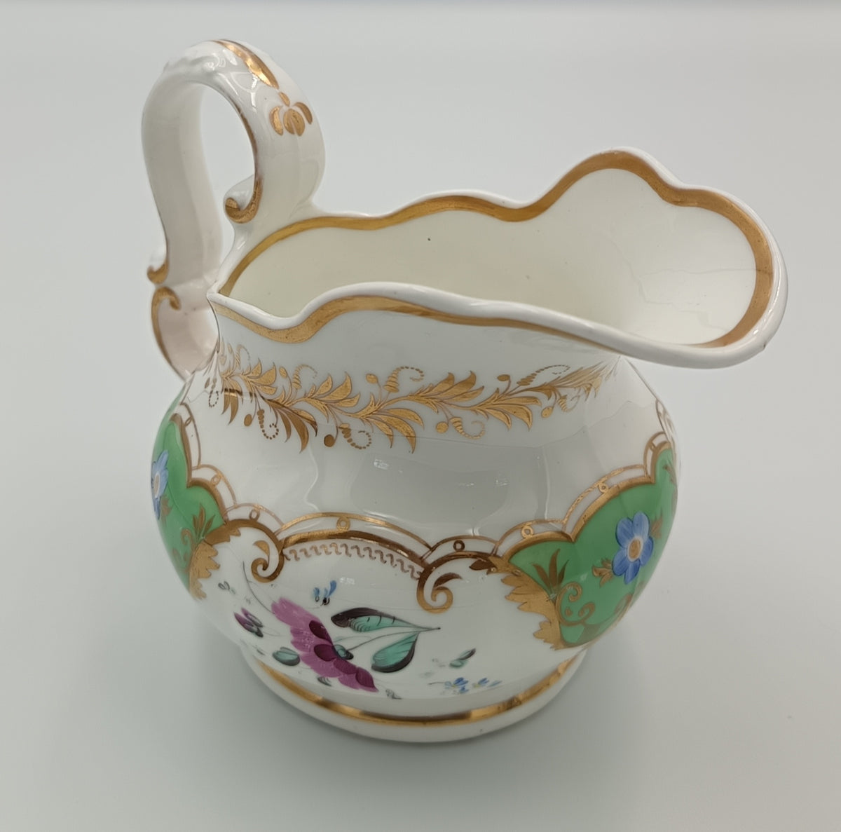 English Porcelain | Part Tea Service | Green Ground with Gilt Acanthus and Hand-Painted Flower Reserves | Pattern 239 | c.1820–1840 | 13 Pieces