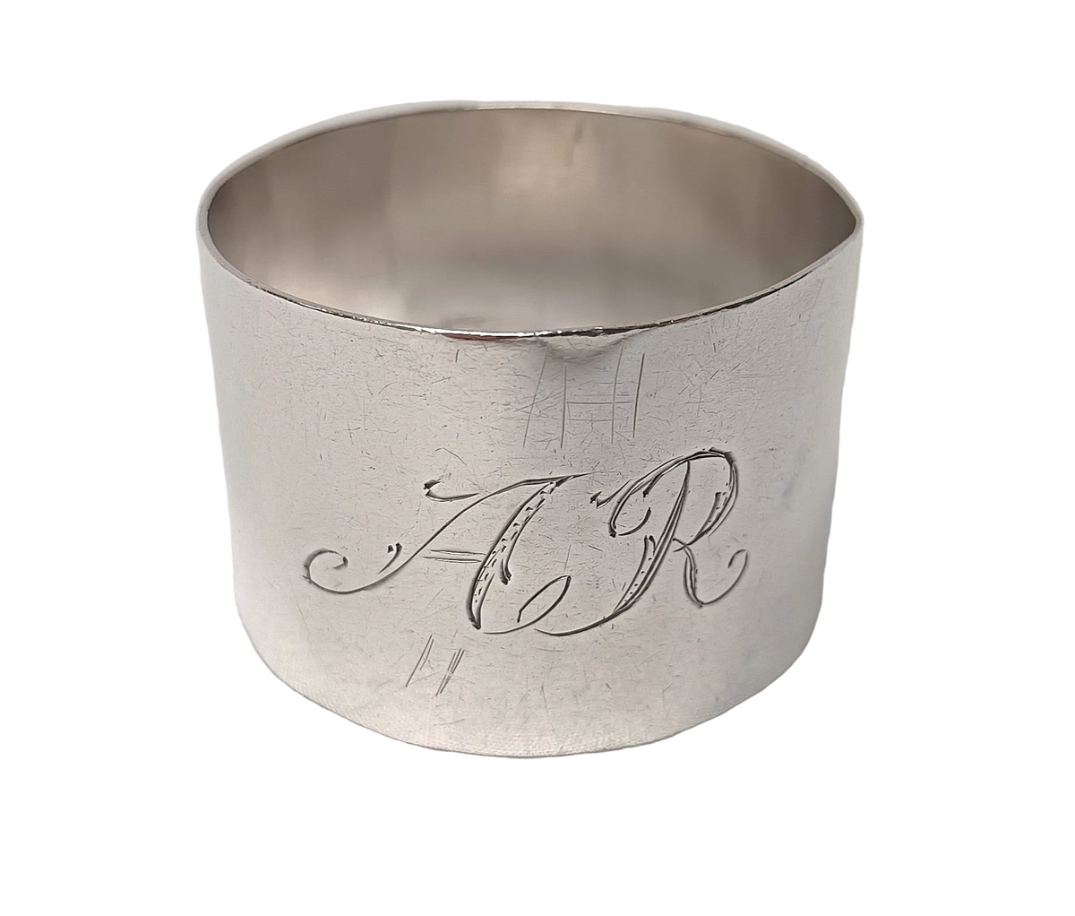 Continental Sterling Silver Serviette / Napkin Ring
Monogrammed “AR” | 30g