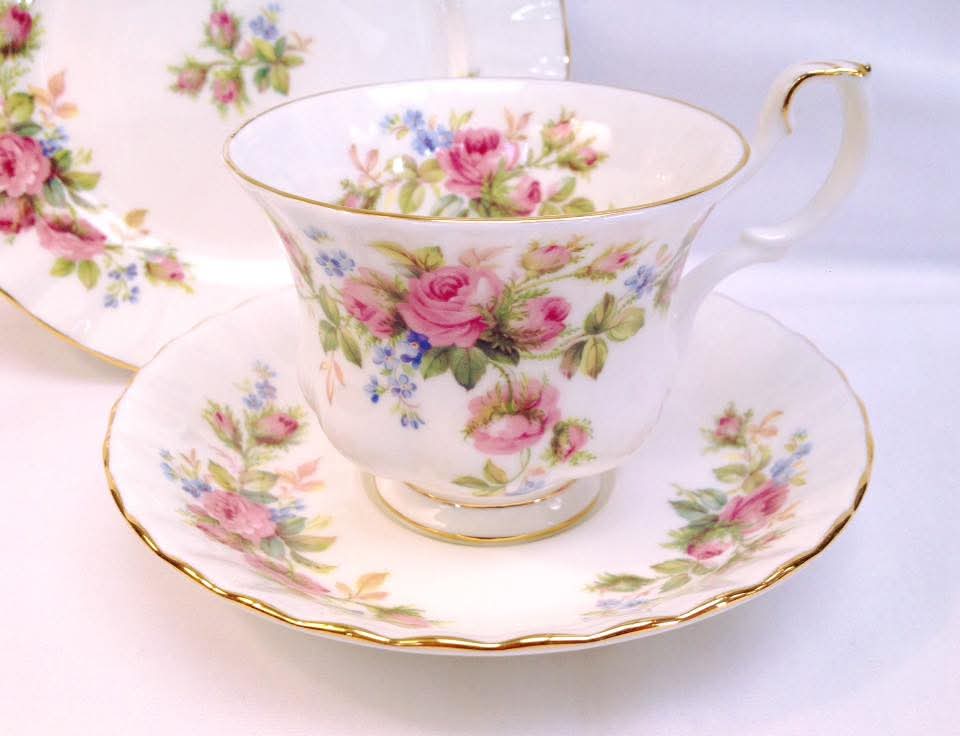 Royal Albert | Moss Rose | Trio & Three Candlesticks | Bone China | England, 1956–