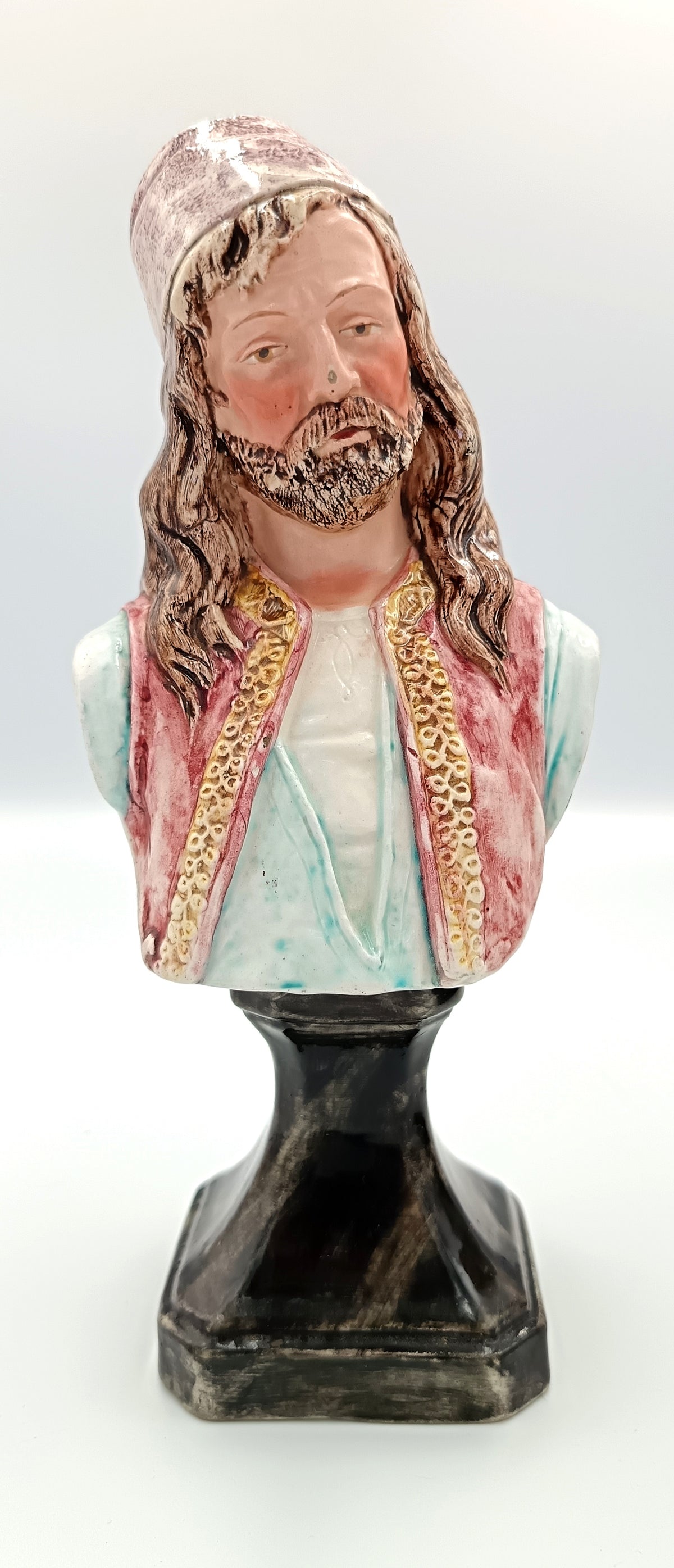 Pair of Orientalist Pottery Busts on Pedestals, photo 5 of 12