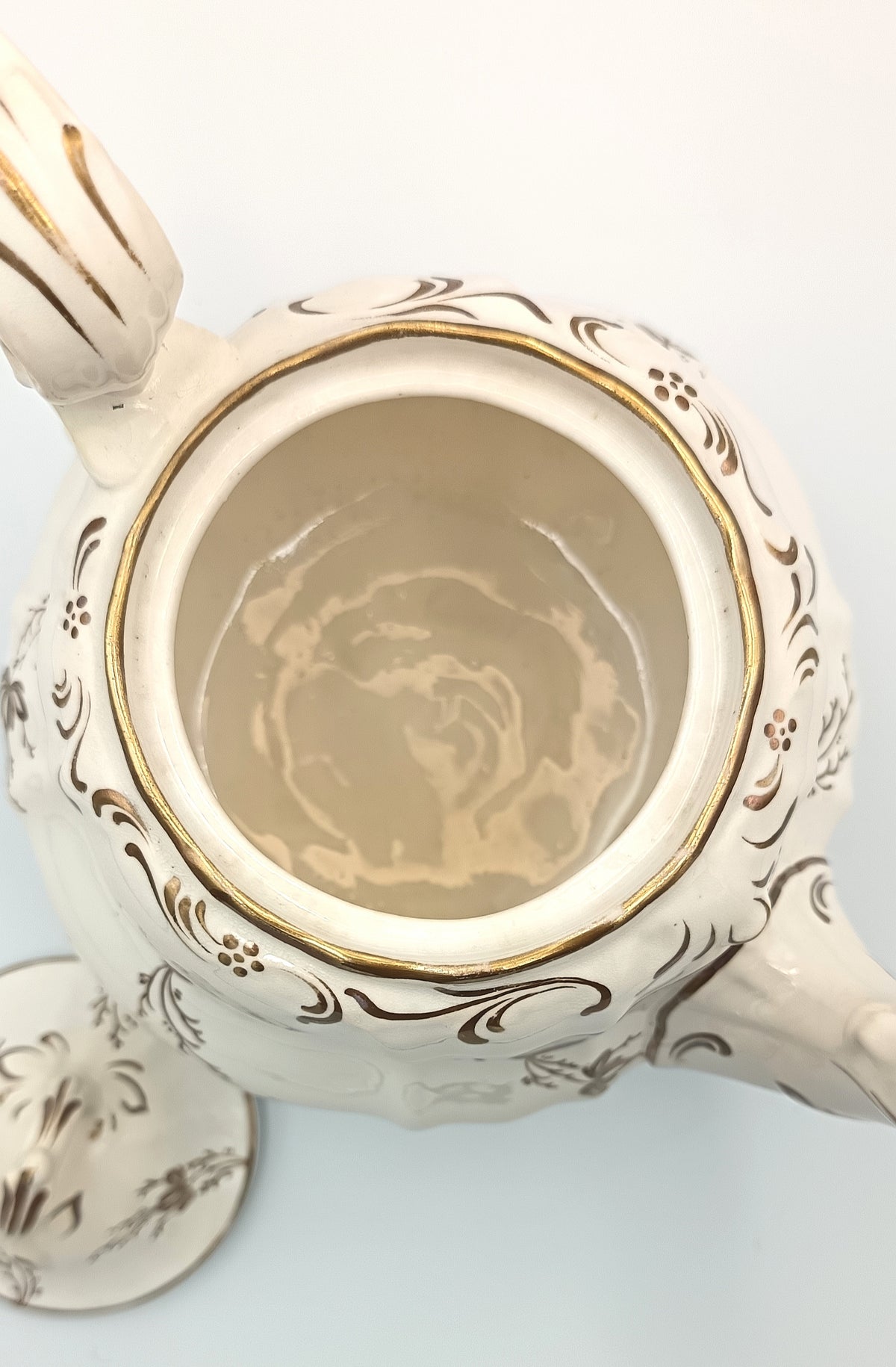 Victorian | White Earthenware | Footed Teapot | Hand-Painted Gilt Rococo Revival Decoration | c.1840–1870 | Pattern No. 1398
