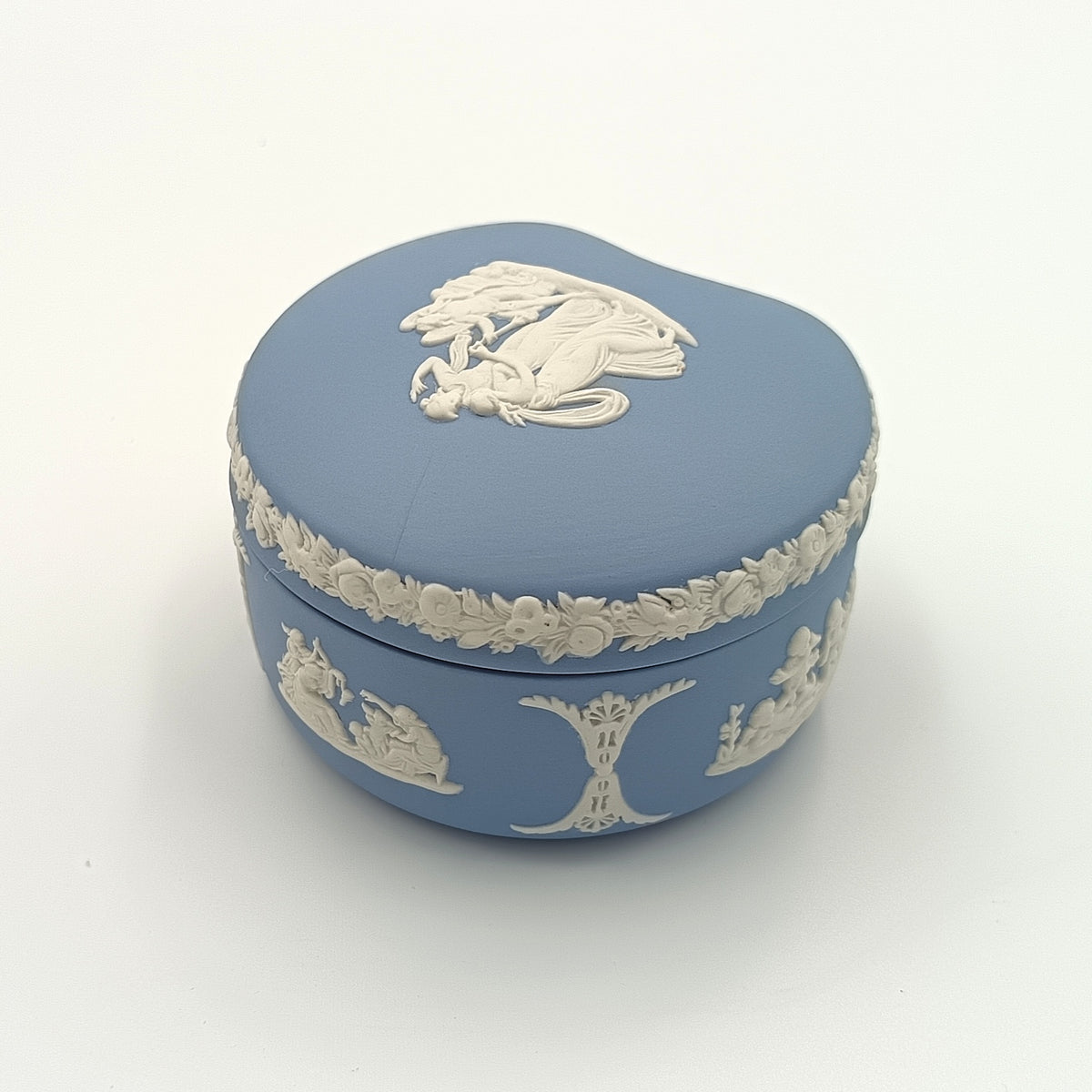 Wedgwood | Light Blue Jasperware | Kidney-Shaped Trinket Box | Mid-20th Century