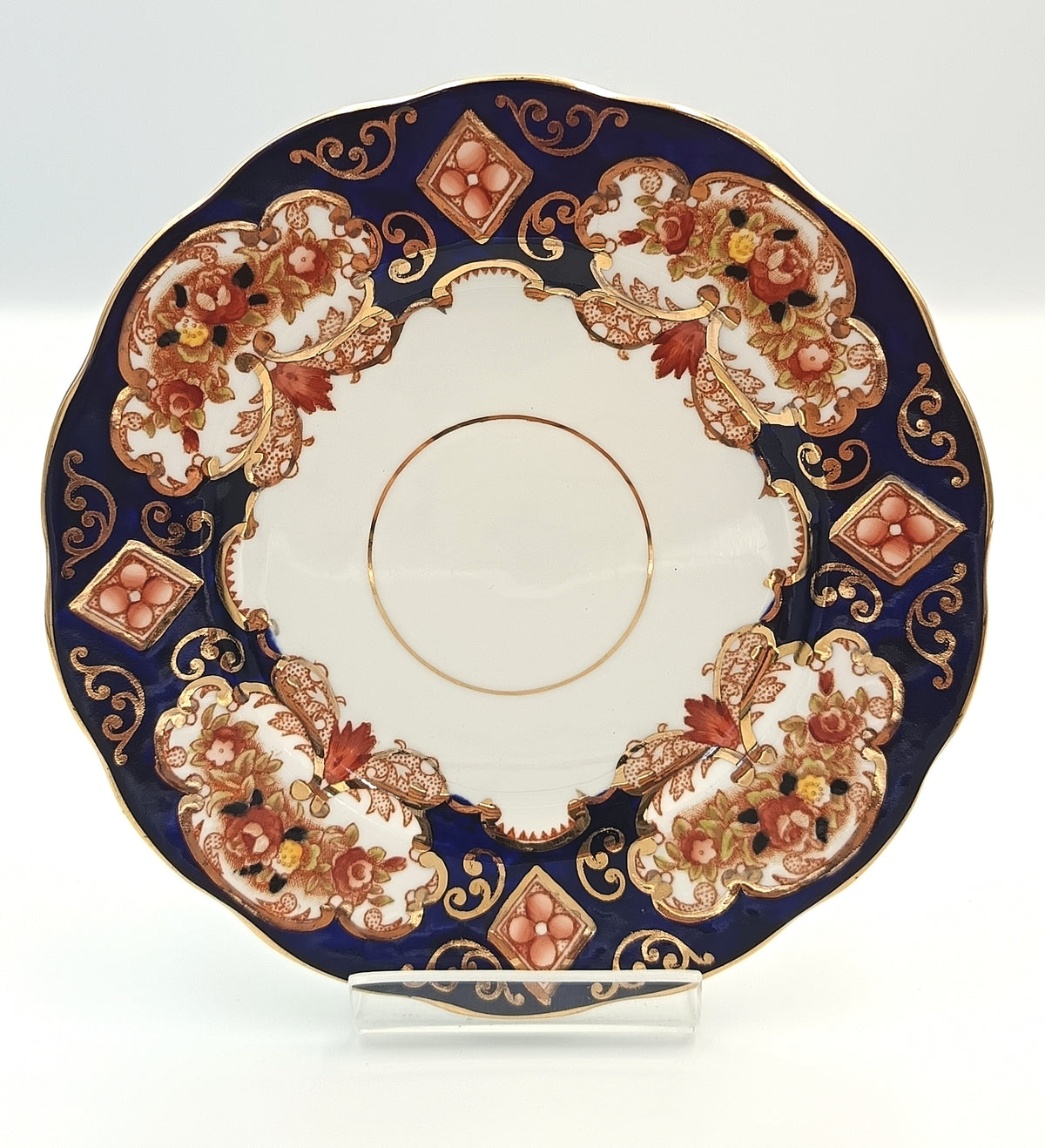 Royal Albert | Heirloom | Bone China Trio | England, c.1940s–1960s