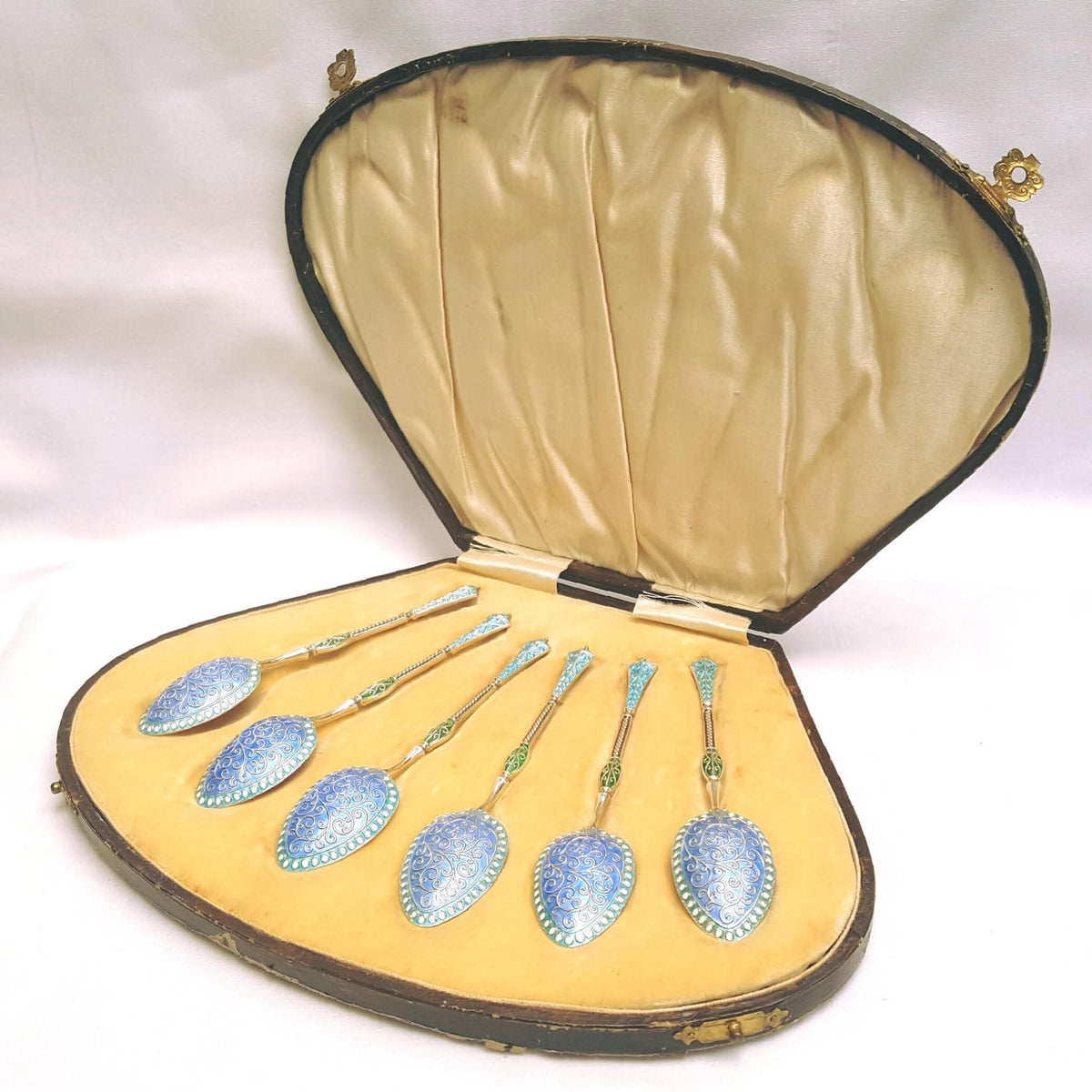 Turner & Simpson, Birmingham | Set of Six Sterling Silver and Plique-à-jour Enamel Teaspoons | Hallmarked Birmingham 1927 | Original Fitted Case | Excellent Condition