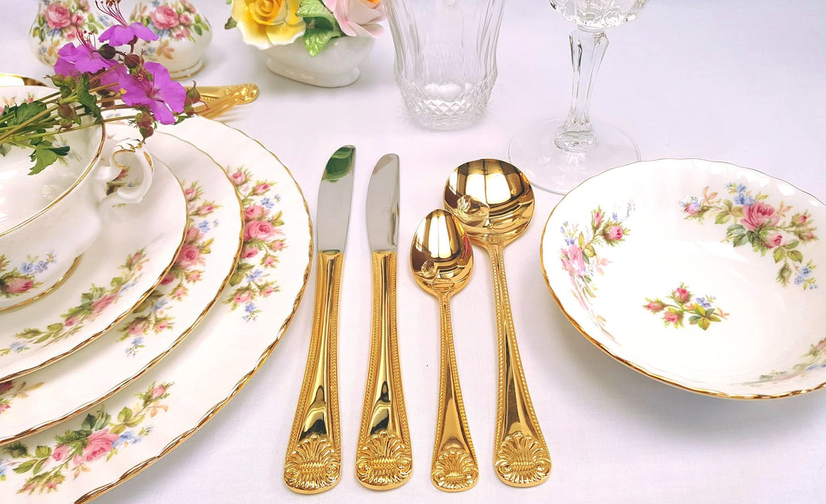 Royal Albert | Moss Rose | 47-Piece Dinner Service | Scalloped Form | Rope-Twist Gilt Edge | All Serving Pieces Intact | Mint Condition