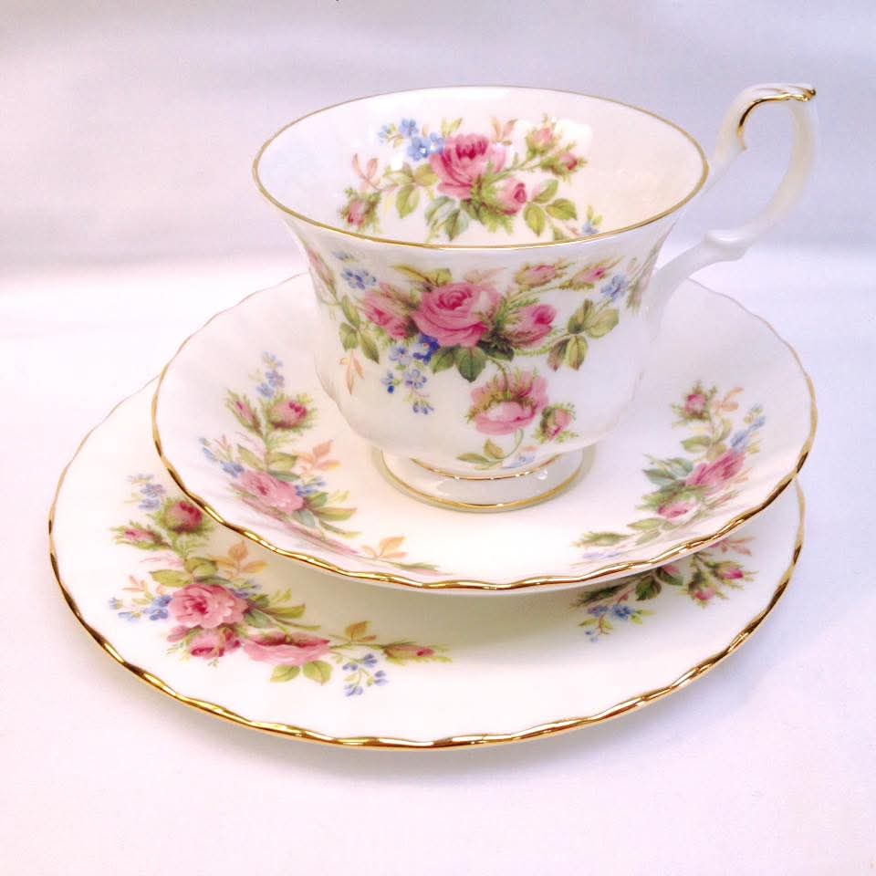 Royal Albert | Moss Rose | Trio & Three Candlesticks | Bone China | England, 1956–
