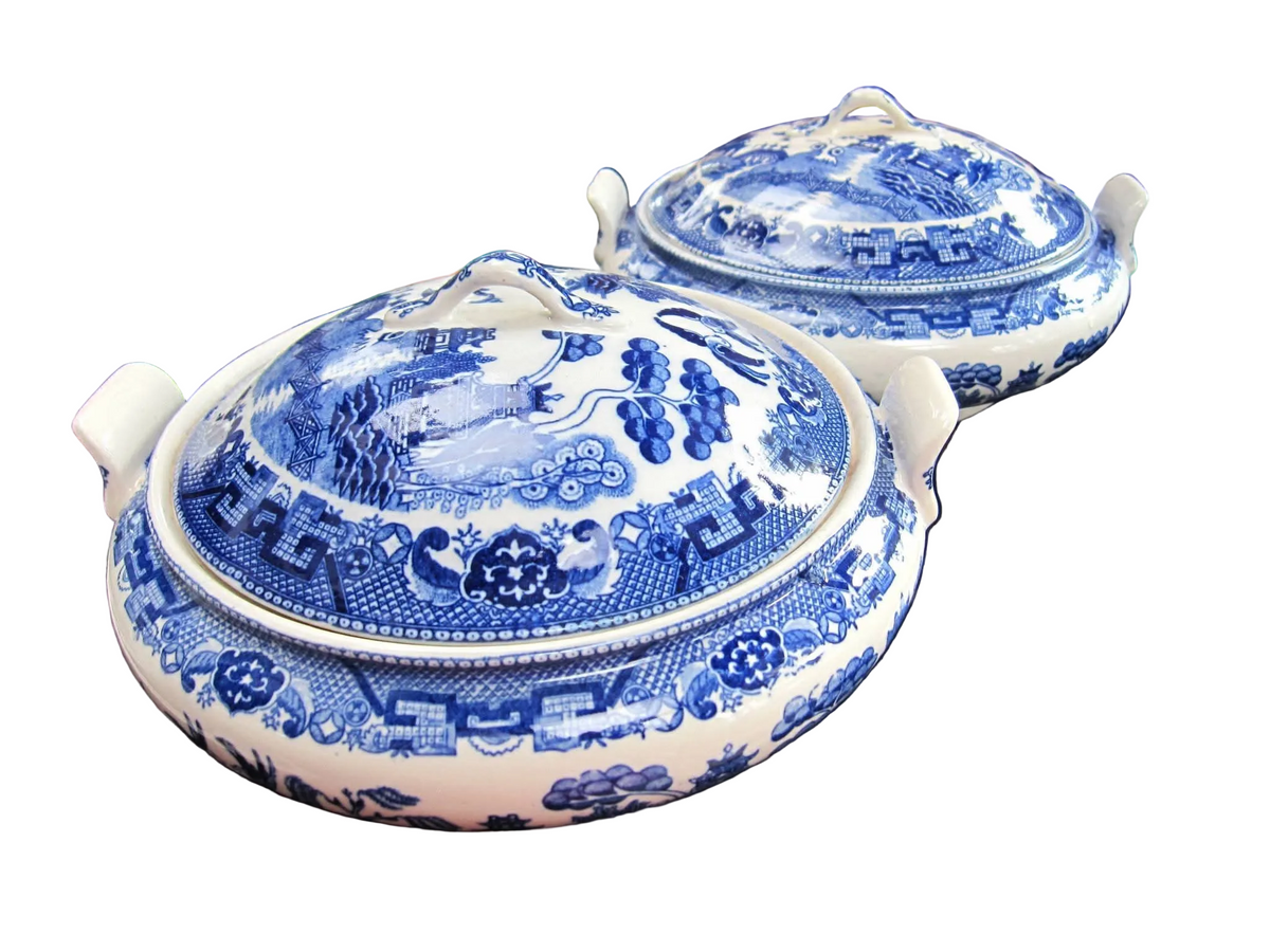 Blue Willow Pattern | Pair of Lidded Tureens | Blue and White Porcelain | 20th Century