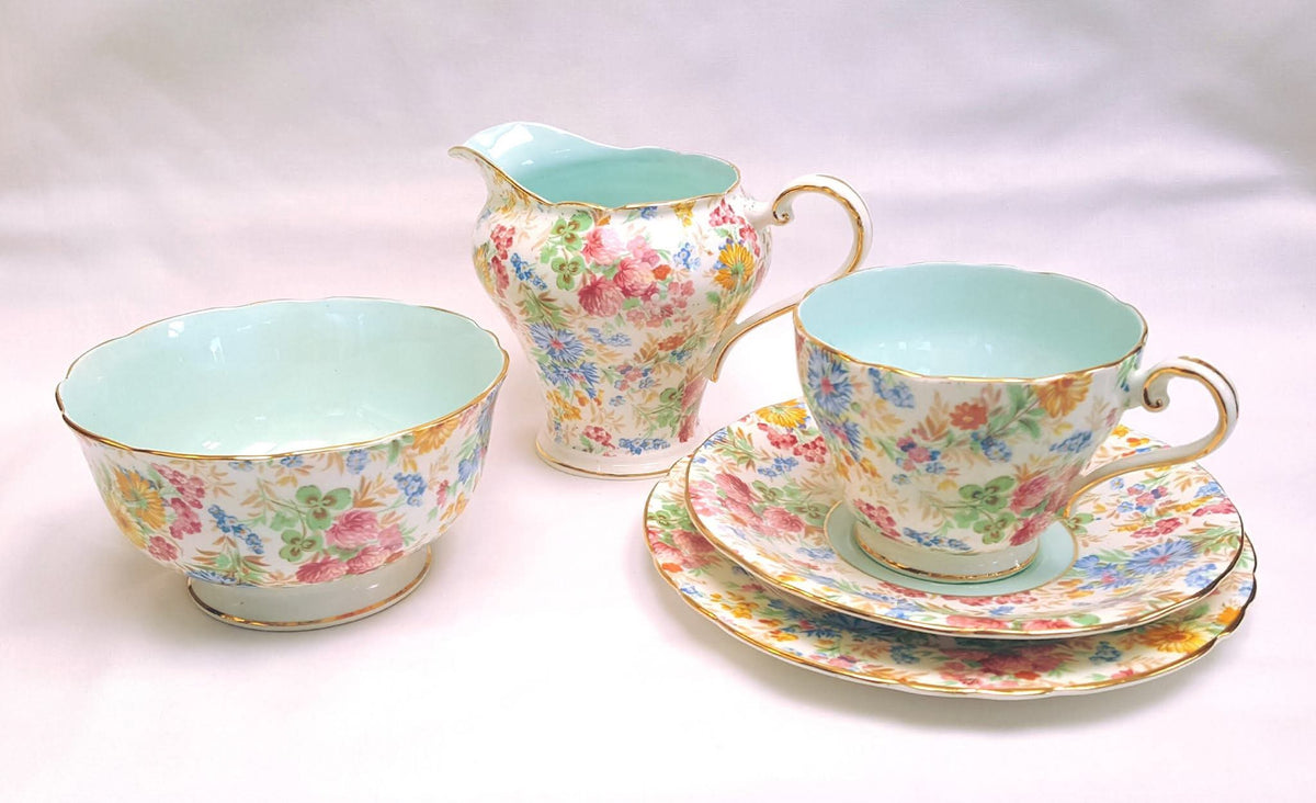 Aynsley | 'Summer Chintz' Pattern C802 | Part Tea Service — Three Trios, Milk Jug & Sugar Bowl | Bone China | Circa 1940s | Excellent Condition