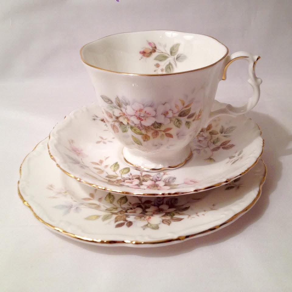 Royal Albert 'Haworth' Bone China Trios — Wild Rose Spray on White, England, © 1982 — Set of Five