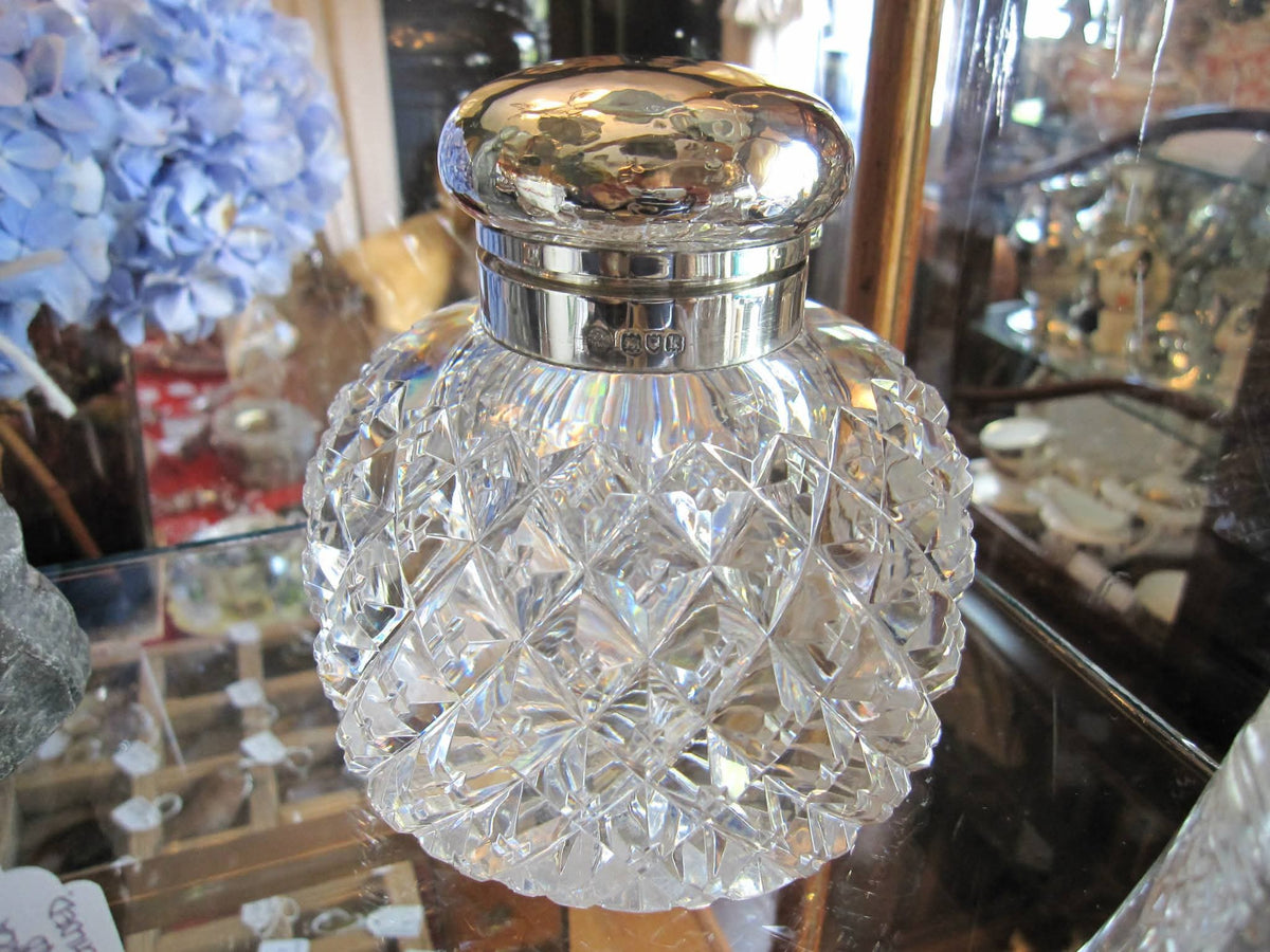 George Betjemann & Sons | Sterling Silver-Mounted Cut Lead Crystal Inkwell | London 1905 | Edwardian