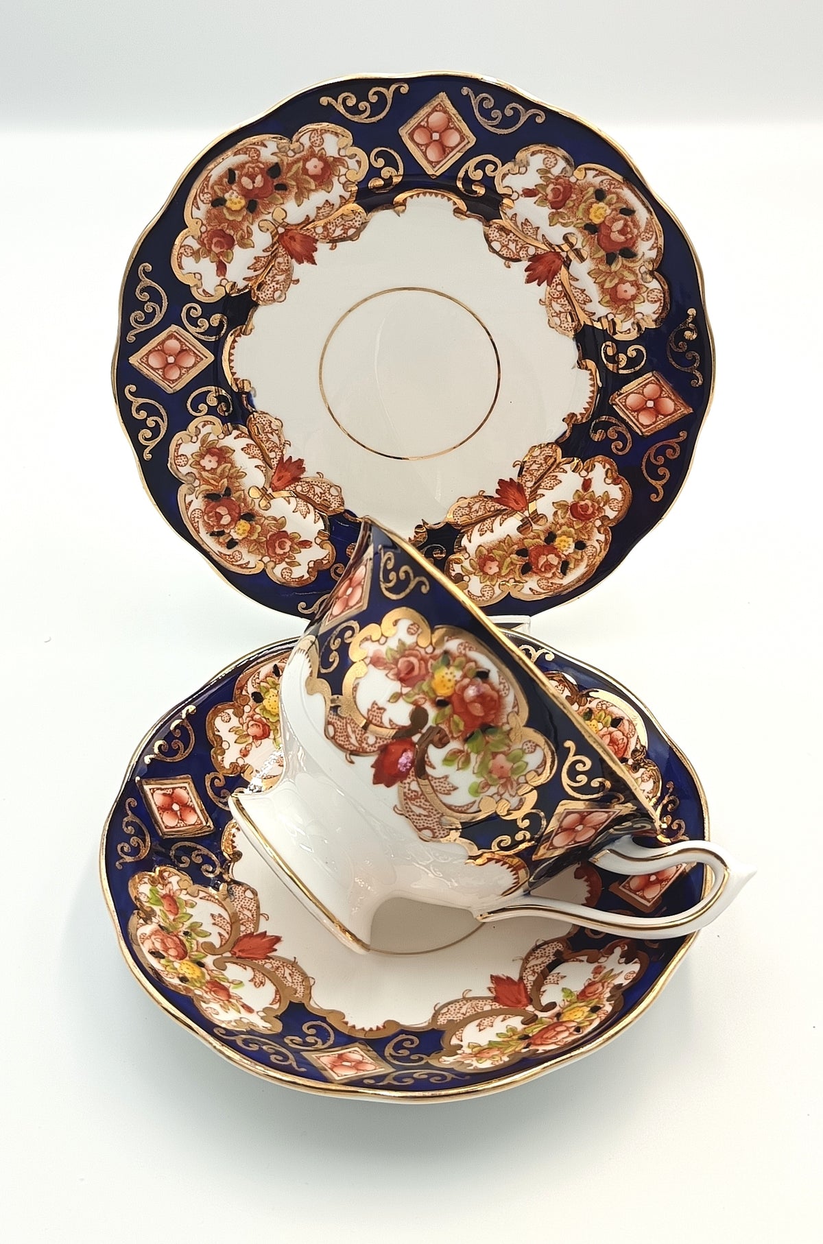 Royal Albert | Heirloom | Bone China Trio | England, c.1940s–1960s