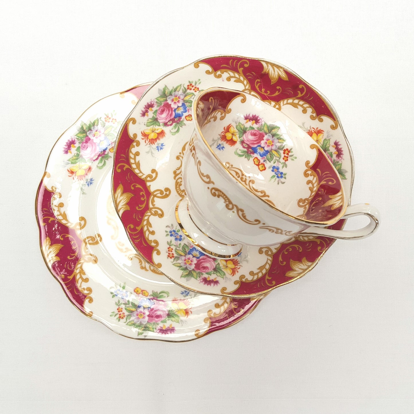 Vintage Royal Albert ‘Canterbury’ Bone China