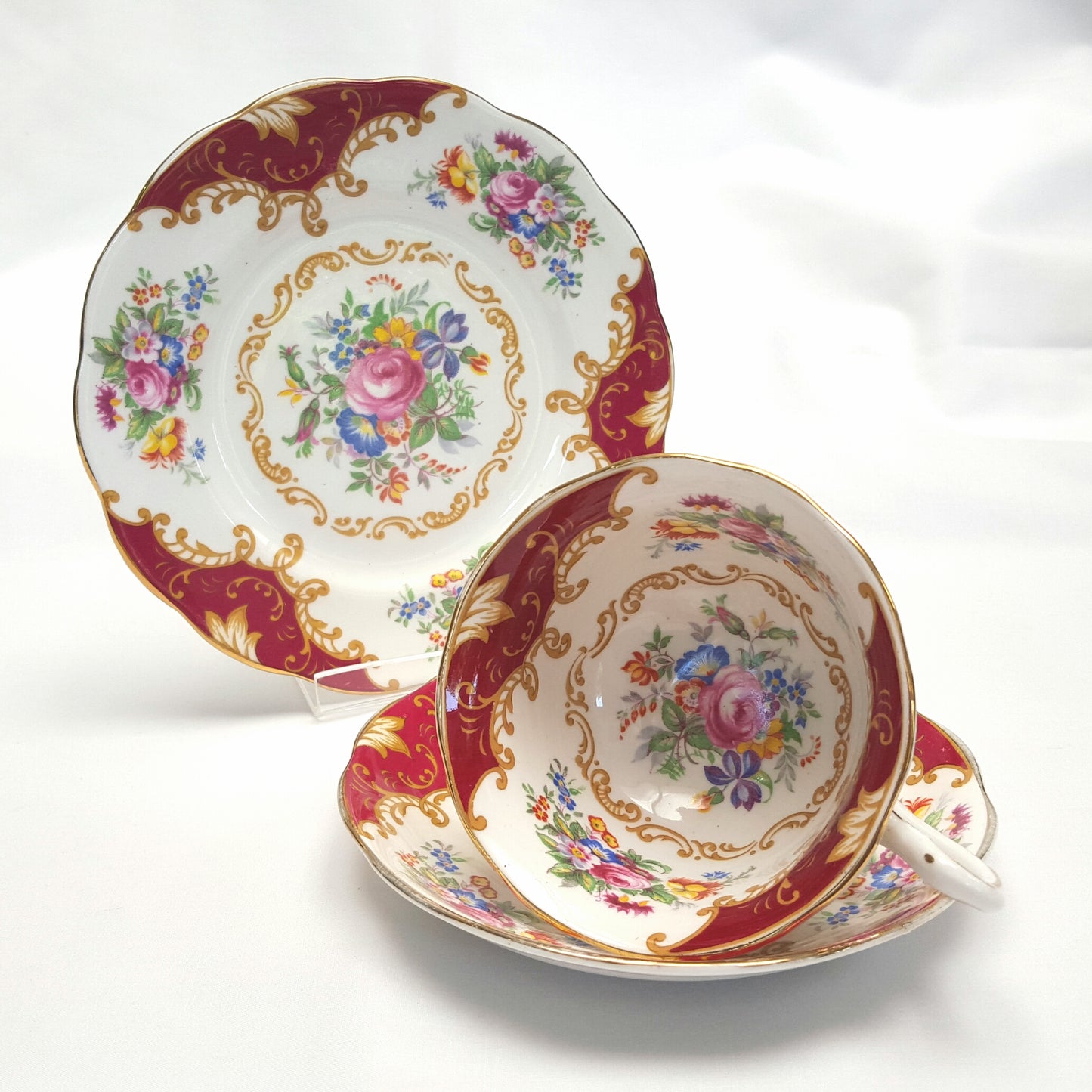 Vintage Royal Albert ‘Canterbury’ Bone China