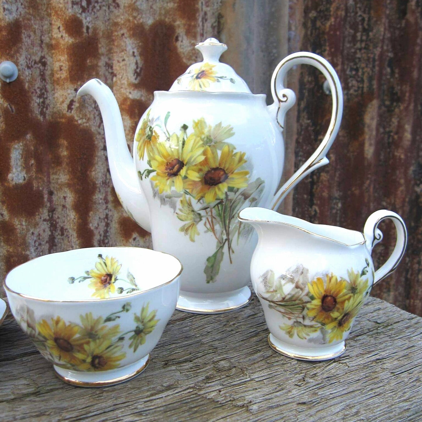 Vintage Royal Standard ‘Brown Eyed Susan’ 15-Piece Coffee Set