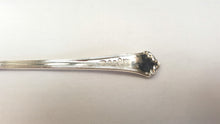 Load image into Gallery viewer, Set of six silverplated teaspoons and tongs
