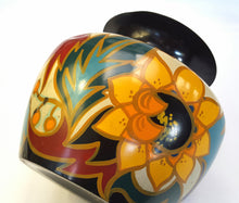 Load image into Gallery viewer, Art Deco Metawa Tiel vase
