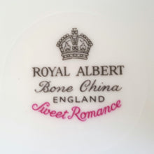 Load image into Gallery viewer, Royal Albert &#39;Sweet Romance&#39; large cake plate
