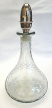 Load image into Gallery viewer, Cut glass decanter
