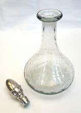 Load image into Gallery viewer, Cut glass decanter
