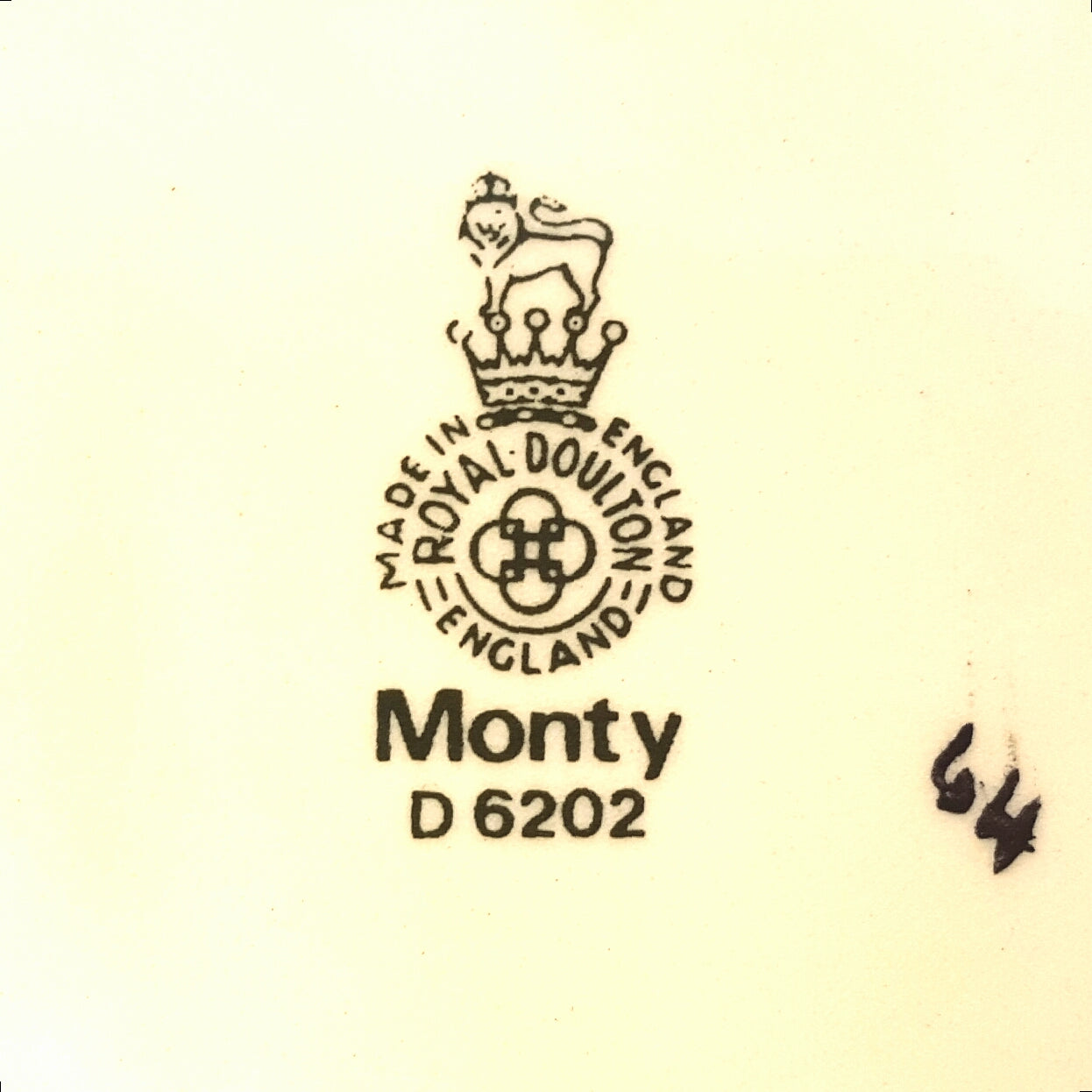 Collectable Large Royal Doulton Toby/Character Jug – ‘Monty’ (D6202)