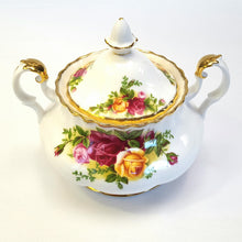 Load image into Gallery viewer, Royal Albert &#39;Old Country Roses&#39; large lidded sugar bowl
