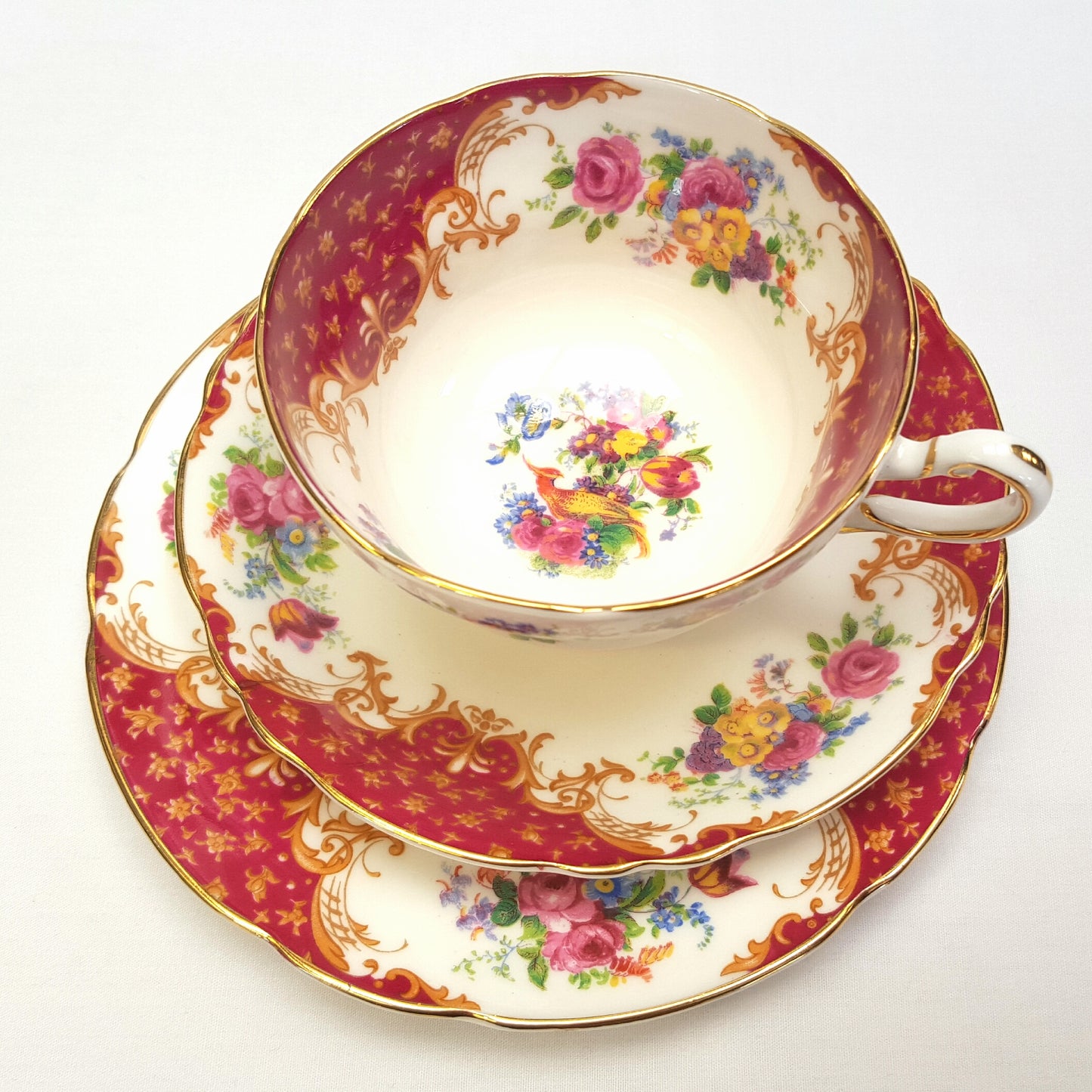 Paragon ‘Rockingham’ Fine Bone China Trio – Circa 1930s, England