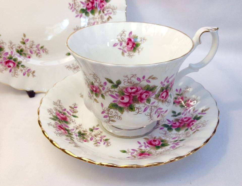 Vintage Royal Albert ‘Lavender Rose’ Bone China Trio – Made in England