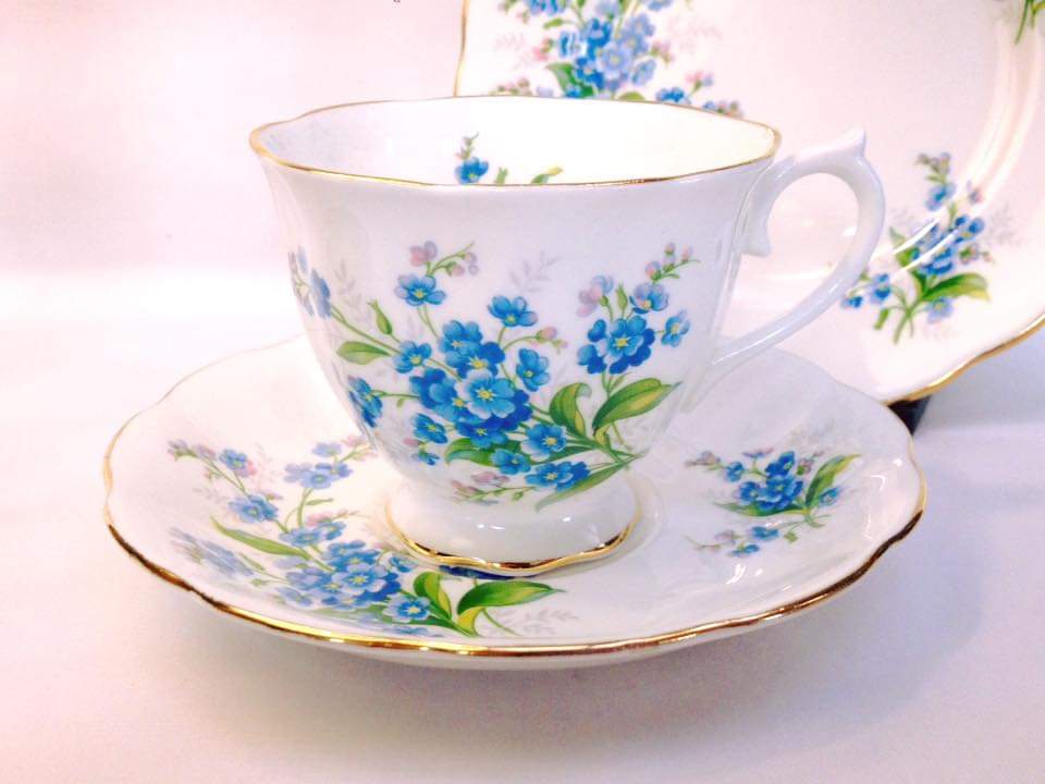 Vintage Royal Albert ‘Forget-me-not’ Bone China Trio – Made in England