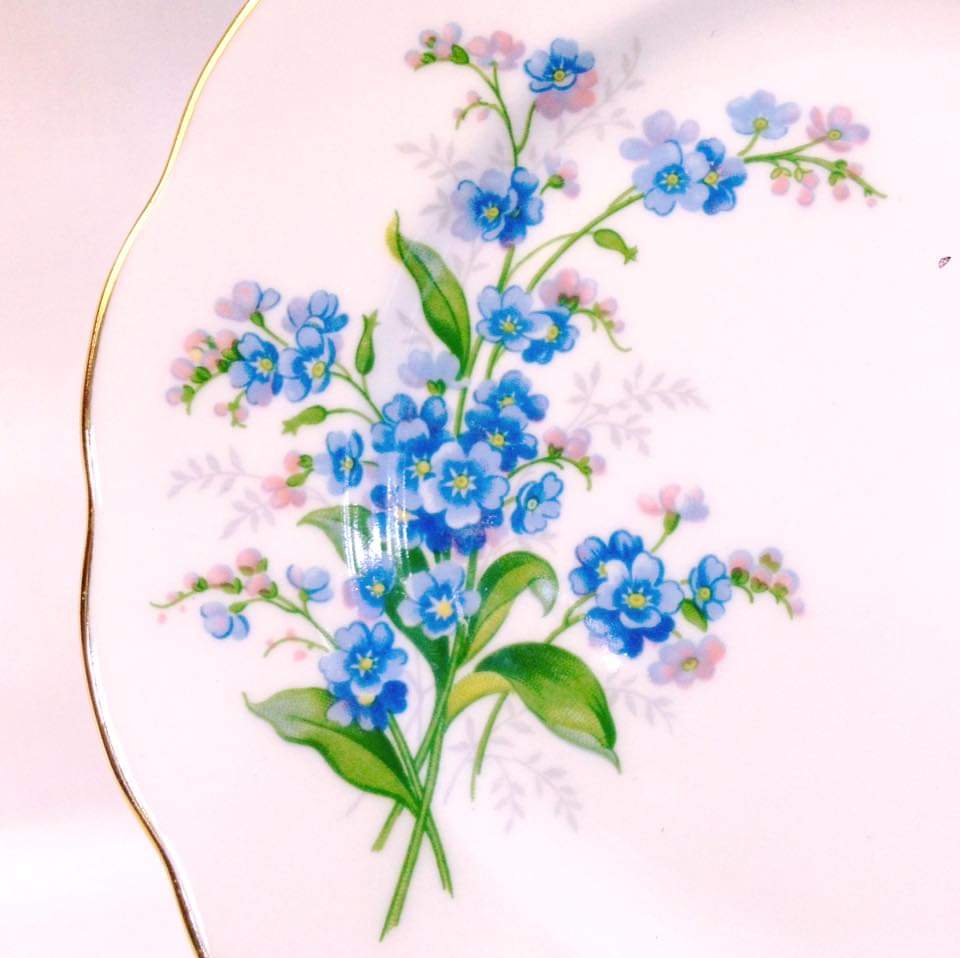 Vintage Royal Albert ‘Forget-me-not’ Bone China Trio – Made in England